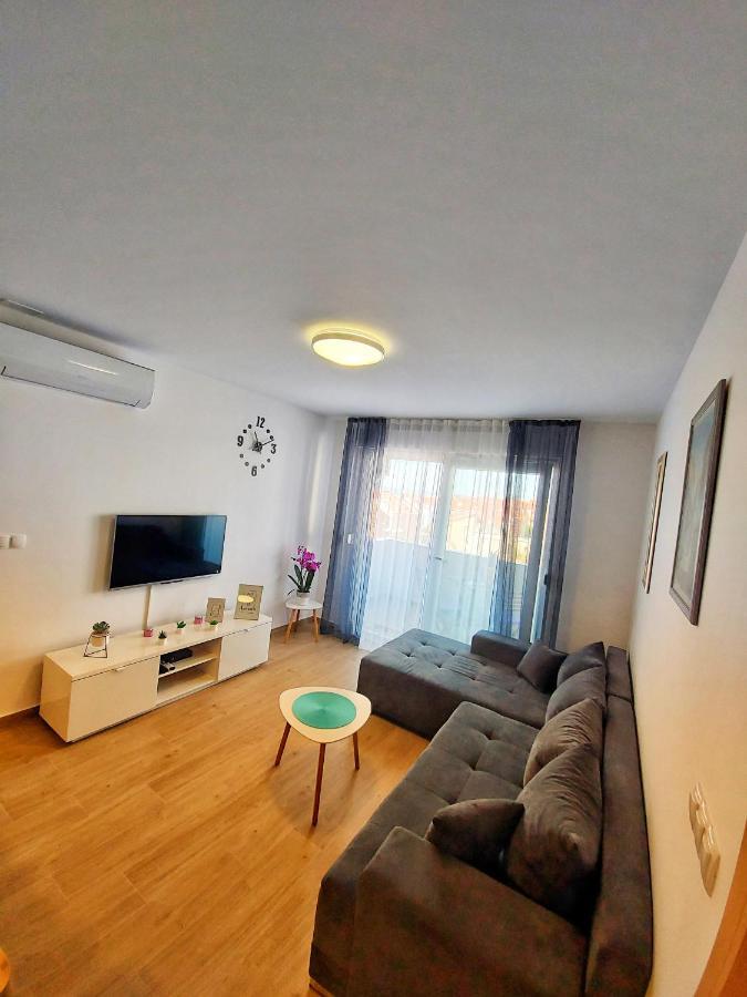 Tusculum Apartment ソリン エクステリア 写真
