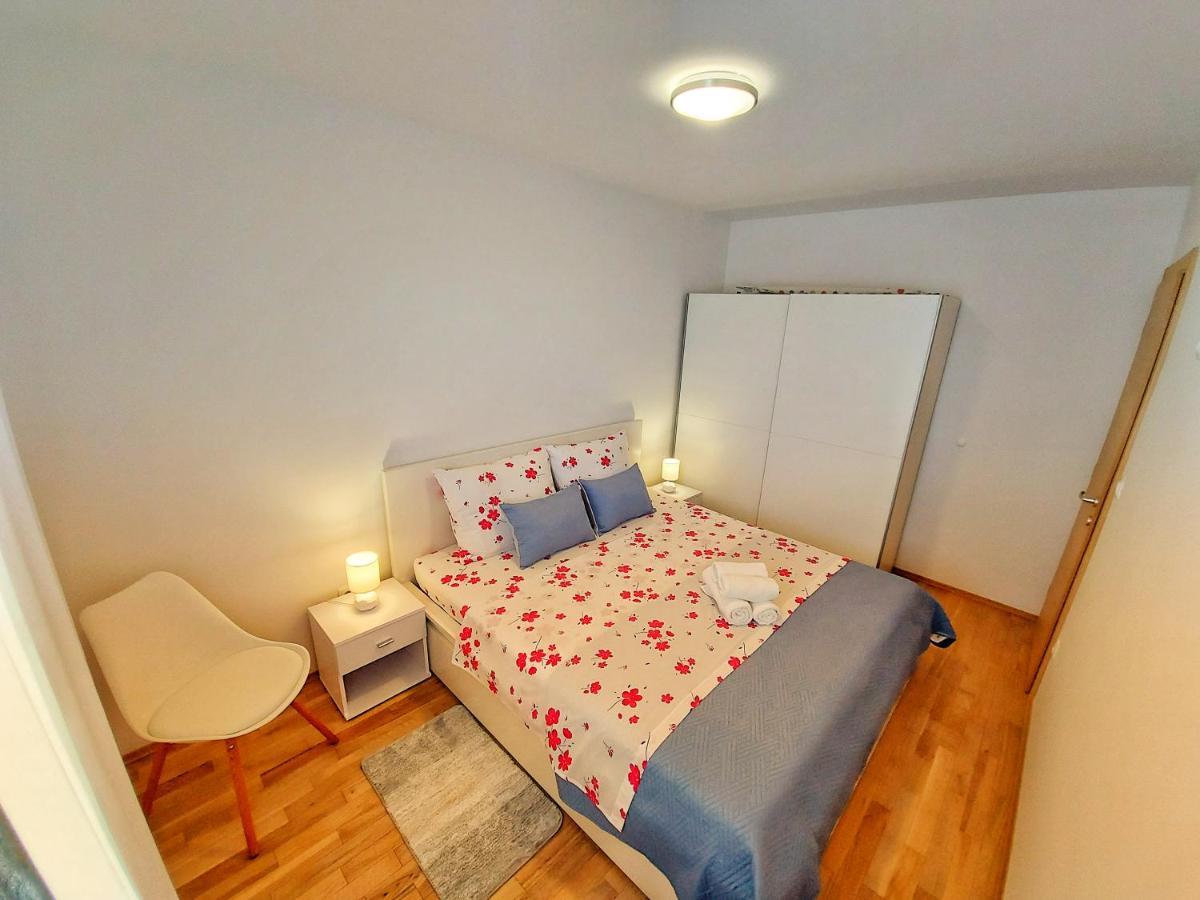 Tusculum Apartment ソリン エクステリア 写真